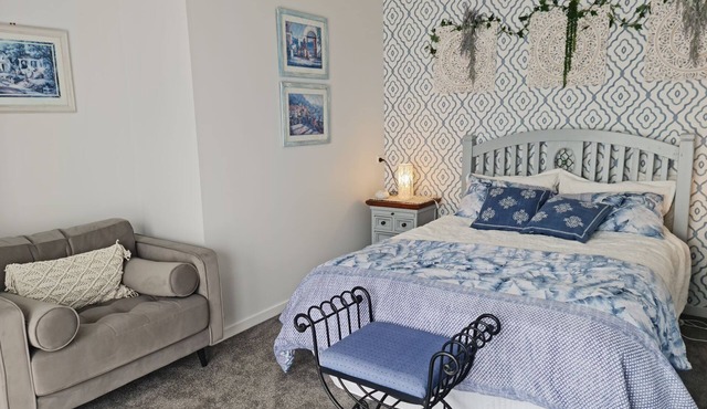 Blue Willow Cottage