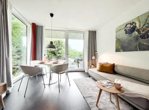 Blueberry Living - Design-Apartments am Starnberger See, Natur & Erholung, Privatparkplatz, nur 400 m zum See