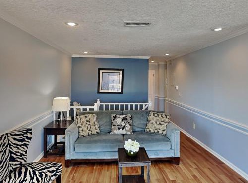 Bluefish 16 House