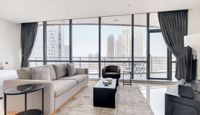 Blueground | DIFC, rooftop pool, nr Burj Khalifa