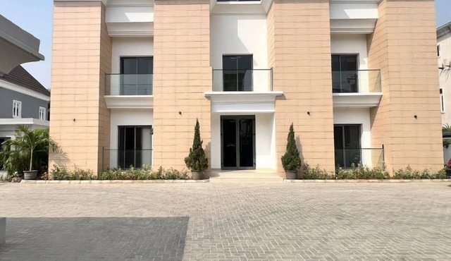 Bluerock Residences