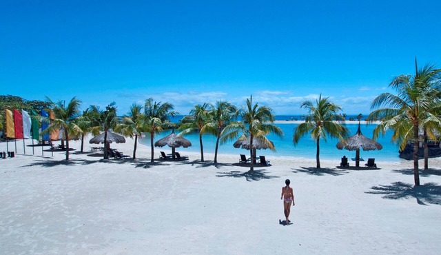 Bluewater Maribago Beach Resort