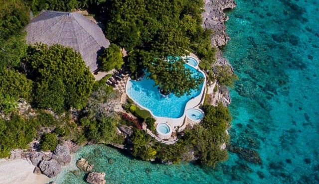 Bluewater Sumilon Island Resort