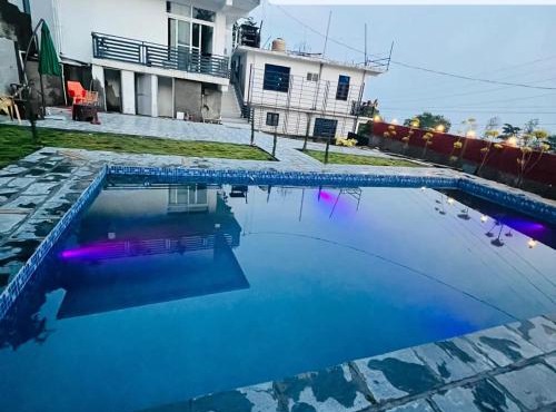 BlueWave Villa
