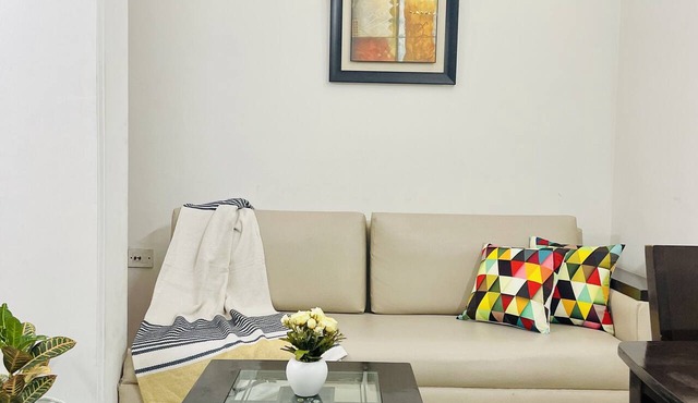 BluO Modern Studio - Defence Colony Market