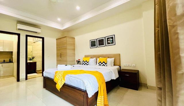 BluO Studio1 Golf Course Road, Gym, Balcony Garden