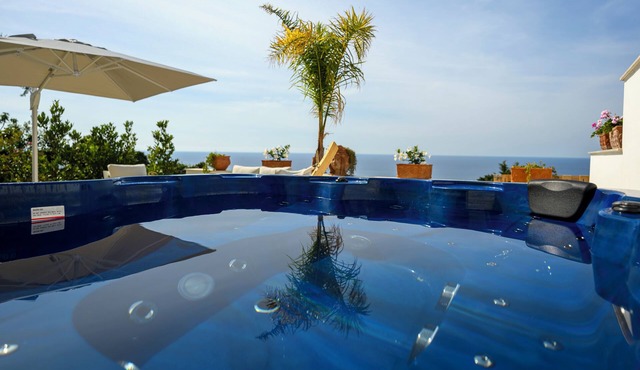 BM SUITE VILLA