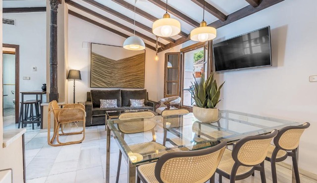 BnS Dauro Suites