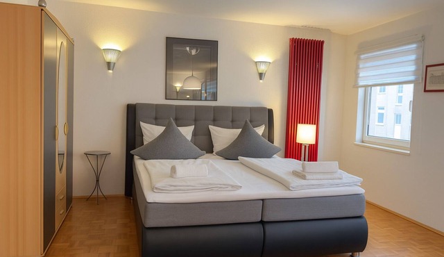 BoardingHouse - Studios & Apartments