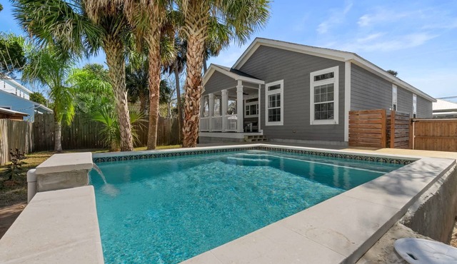 Boatyard Oasis | Pool | Mins to Downtown