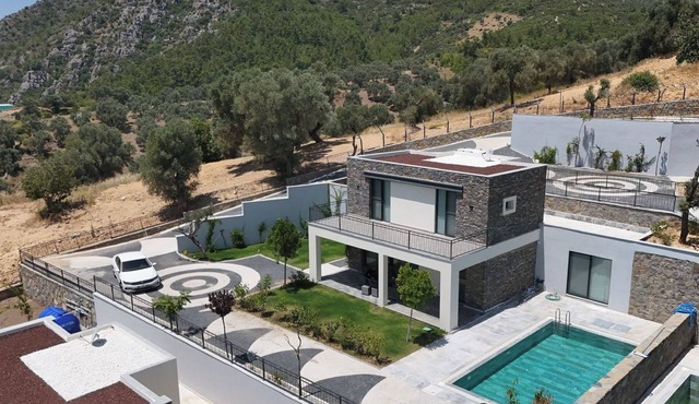 Bodrum Yalıçiftlik 4 Ensuite Rooms & Private Pool