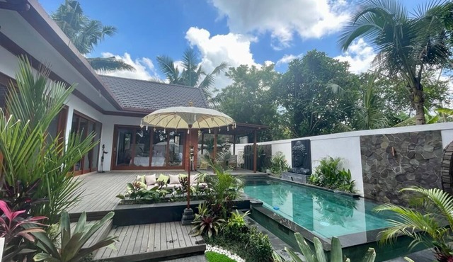 "Boho Bellissimo: Your Luxurious Boho-Chic Villa Retreat in the Heart of Bali"