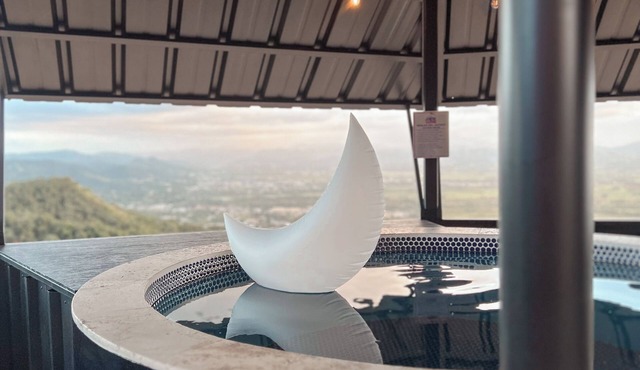 BOHO by THE VIEW LUXE HOTEL