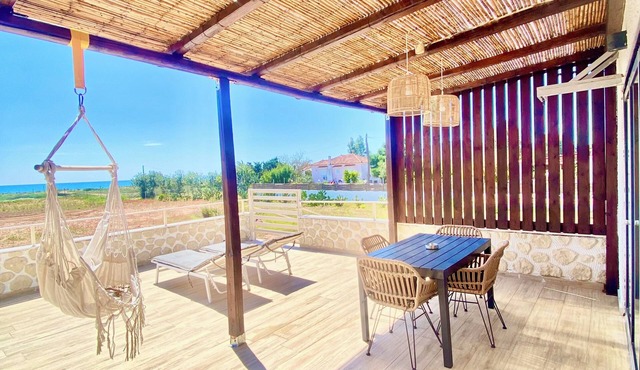 Boho Natural - Beachfront Private Veranda