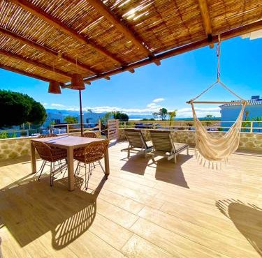 Boho Nomad Seaview Detached House