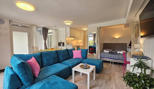 Bolero A Tour As/Modern and comfortable studio with WiFi and AC in Ljubljana