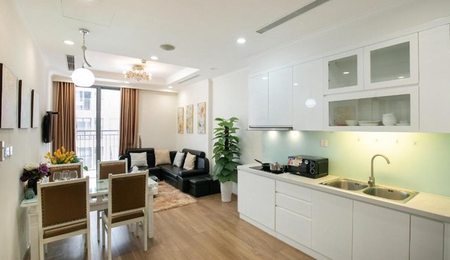 BOM HOMES- VINHOMES TIMESCITY- 2BR- SERVICE apt