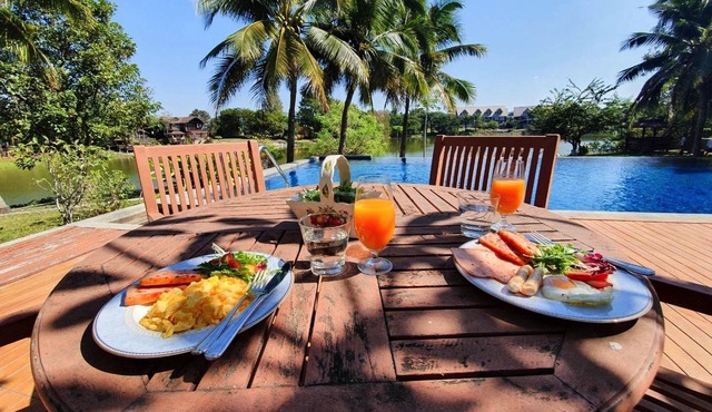 BONANZA CABIN POOL VILLA, KHAO-YAI
