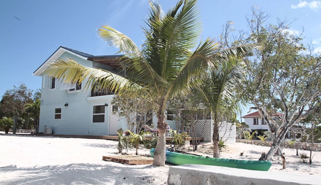 Bonefish Bella Vista, entire house on the beach