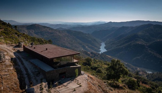 BONELLI HOUSE