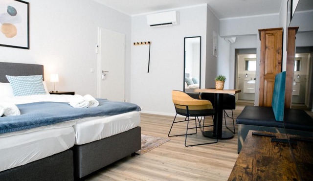 bonquartier - LUXAPT#3 Chice, moderne Wohnung mit Self Check-In, voll ausgestatteter Küche, Klimaanlage und Parkplatz