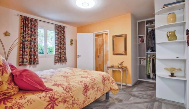 Bordering Cabourg Villa Entière