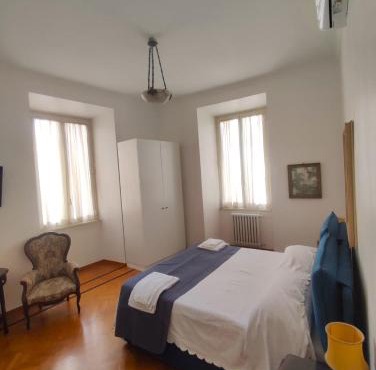 Borghese Deluxe Apartment - 4 bedrooms - 3 bathrooms