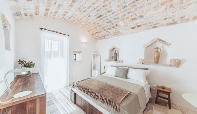 Borgo Canonica