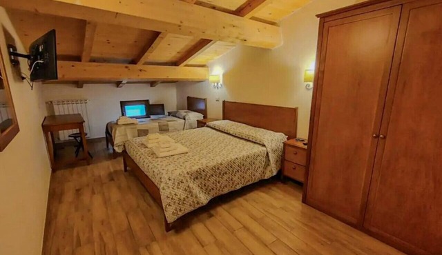 Borgo Sciugolo - Azalea Room