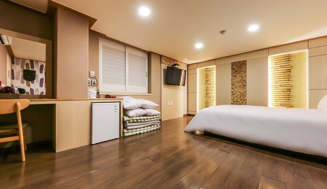 Boryeong Coconut Motel