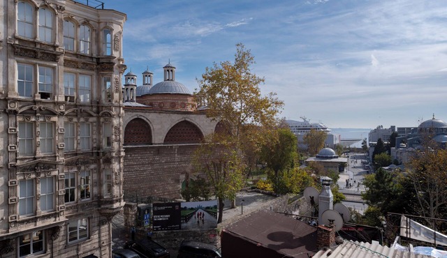 Bosphorus View 1BR - Modern Design - Central Apartments