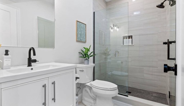 Boston Modern LUX - Subway/Family/Business Ready