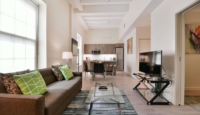 Bostons Best Location! 1BR w/AC/Heat & Wifi | Downtown