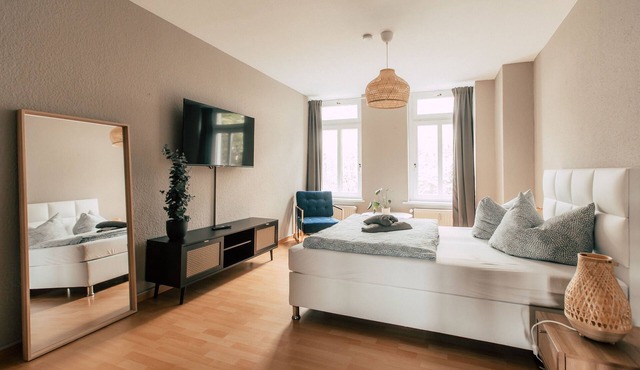 *Botanical* 2-room apartment with kitchen - Luga Homes - Townhouse
