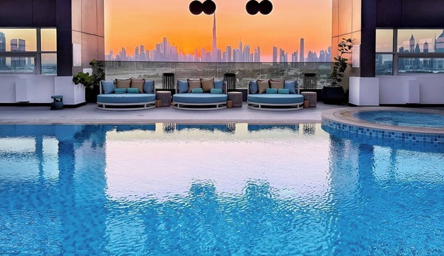 Boutique Affini Studio w/Balcony, Pool & Gym