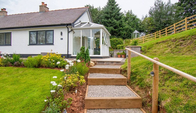 Bracdy Cottage - One Bedroom Cottage, Sleeps 2