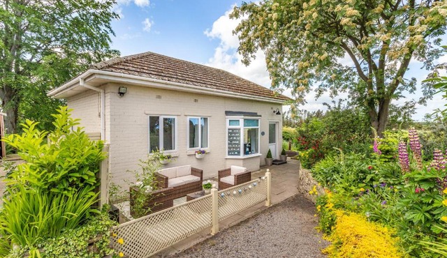 Bracken Barn Cottage