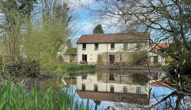 Brambles Cottage, Lilypond Cottages North Devon