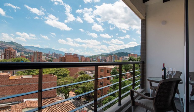 *¡Brand New Amazing View Flat Laureles/Estadio!*
