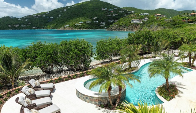 Brand-New Beachfront Luxury~Ditleff Beach House