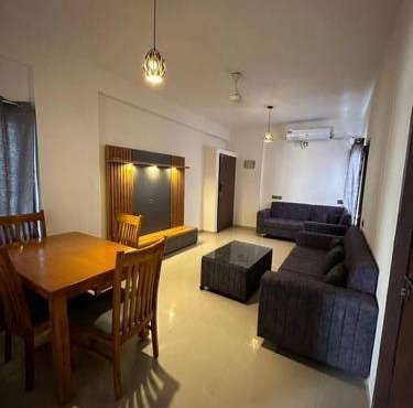 Brand new Entire 2BHK Apartment with WFH space.