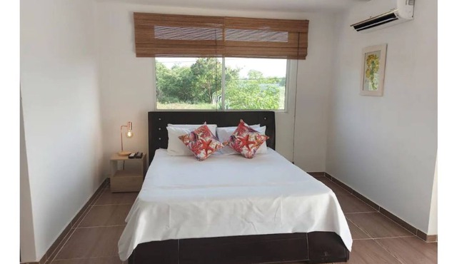 Brand New Home With Oceanview 5 min to the Beach