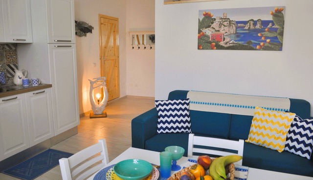 Brand new studio apartment a stone's throw from the sea