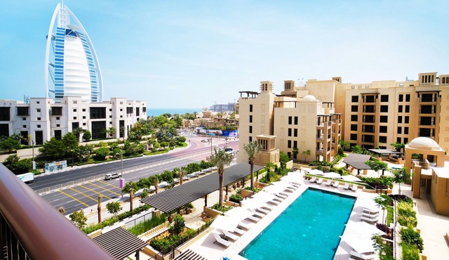 Brand New, Upgraded luxury 2BR/Burj Al Arab View