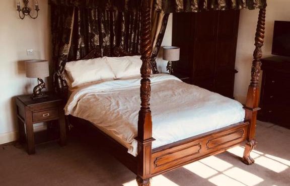 Brass Castle Country House Accommodation