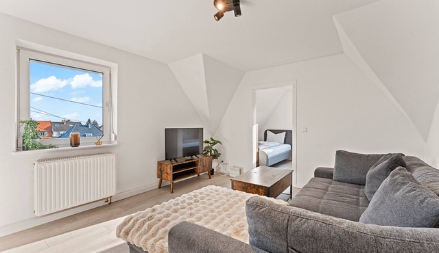 Bravura - up to 6 people, near Hambach Castle & Holiday Park