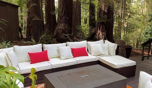 Breathtaking Retreat in the Redwoods + Master Suite-3BR/2.5BA -MID-WEEK SPECIAL