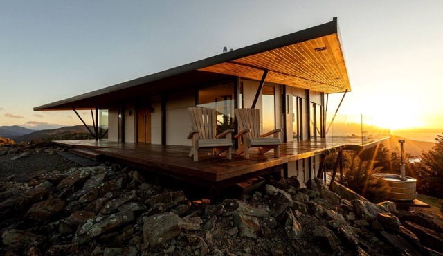 Breathtaking South Island Holiday Home Ideal as Luxury Accommodation, Nelson