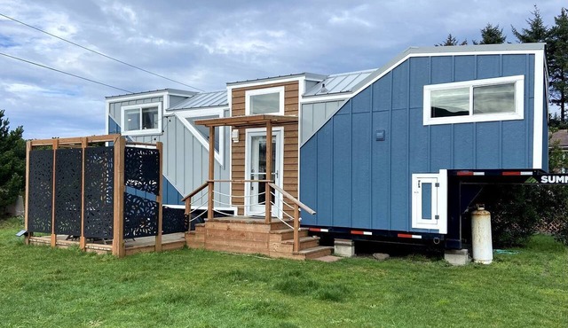 Breathtaking Tiny House in Waldport, Oregon