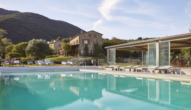 Breathtaking Views & Rich Culture Are Yours at Our Traditional Tuscan Villa
